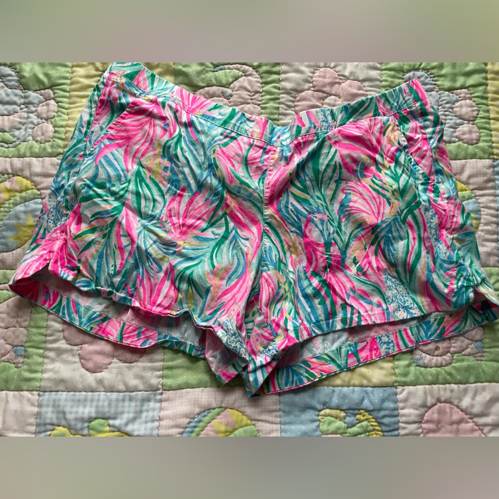 LILLY PULITZER XL SHORTS PINK BLUE